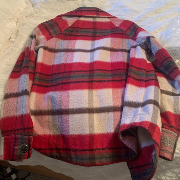 Cabi warm button up plaid fall jacket - Picture 3 of 3